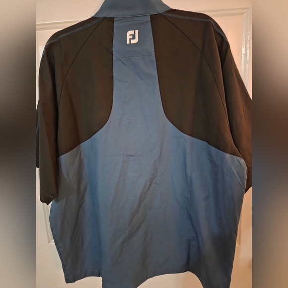 FootJoy Mens Golf 1/2 Zip Pullover Short Sleeve Sport Windshirt Medium NWT - Picture 6 of 8